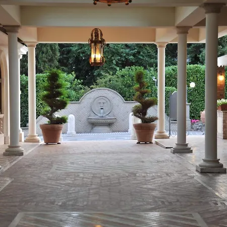 מלון Park Villaferrata גרוטאפראטה