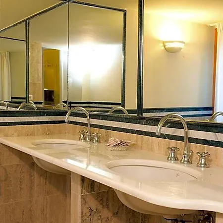 Hotel Park Villaferrata