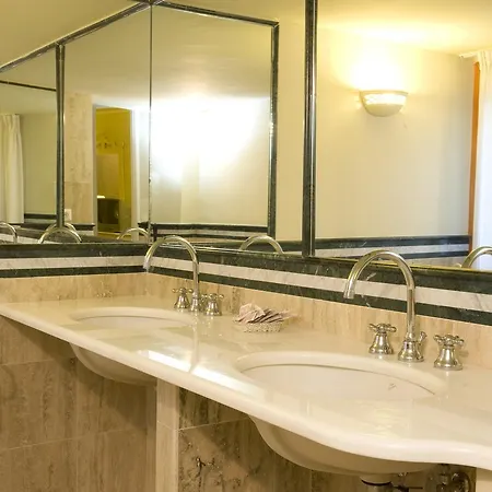 Hotel Park Villaferrata